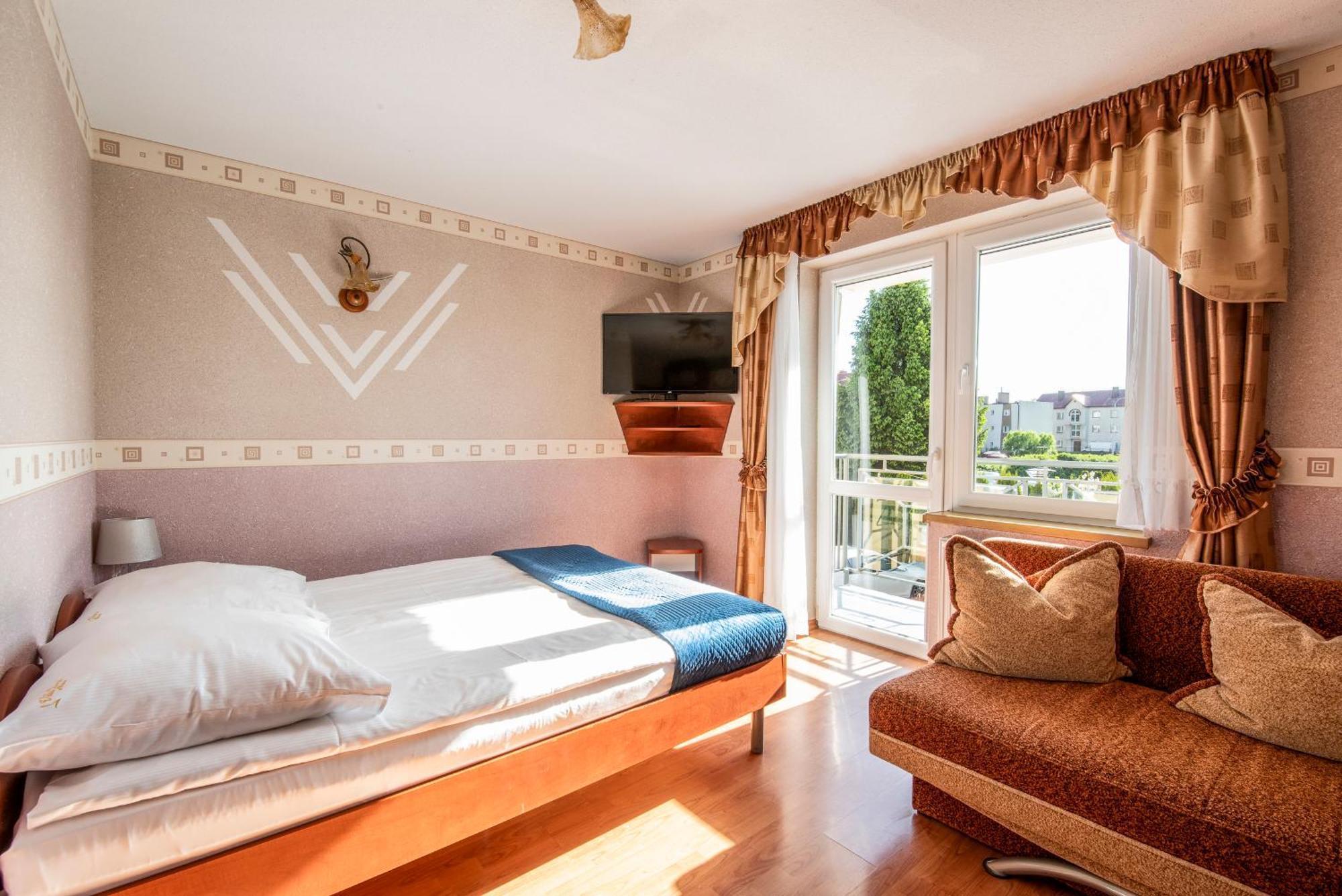 Villa Dora Mielno  Eksteriør billede